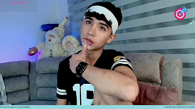 Niico Cruz online show from December 2025 11:04:01 PM