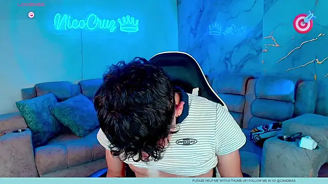 Niico Cruz online show from February 2026 10:33:02 PM