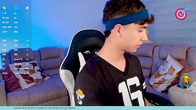 Niico Cruz online show from December 2025 10:48:01 PM