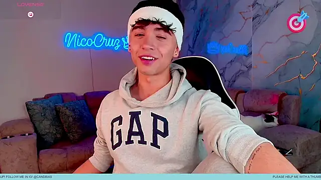 Niico Cruz online show from March 2026 10:13:02 PM