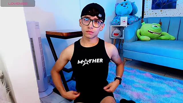 Niico Cruz online show from March 2025 07:21:02 AM