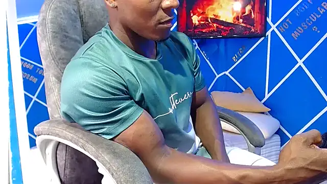 Snapshot of alexander_megan chatting on December 2025 02:44:01 PM alexander megan online show from December 2025 02:44:01 PM