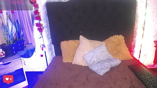 alicee laurent online show from December 2025 02:36:02 AM