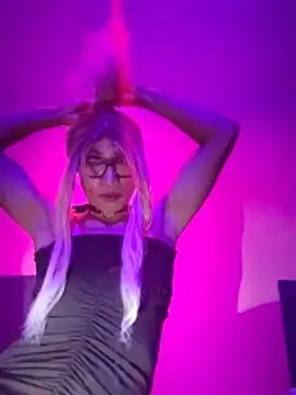 kandyloves online show from April 2026 08:43:01 AM