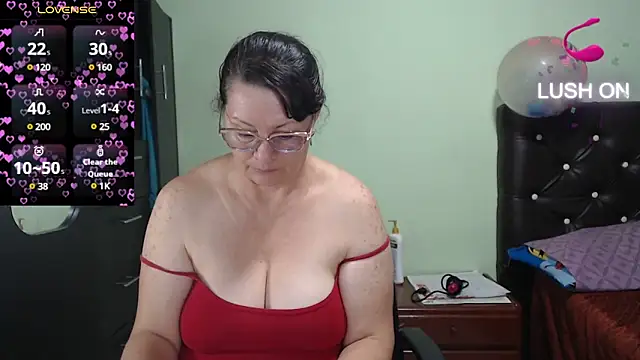 hairyglad69 online show from March 2025 07:59:01 PM
