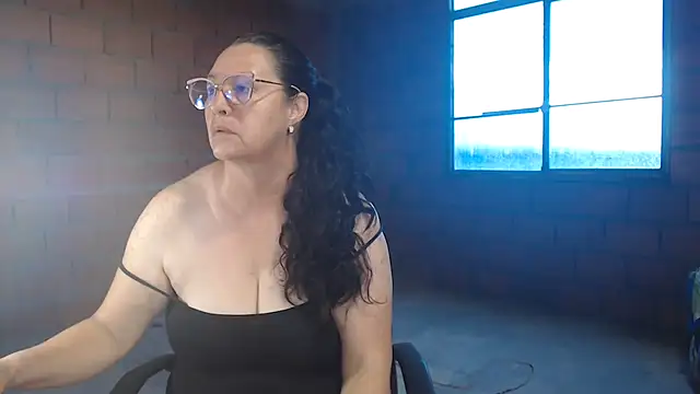 hairyglad69 online show from May 2026 11:41:02 AM