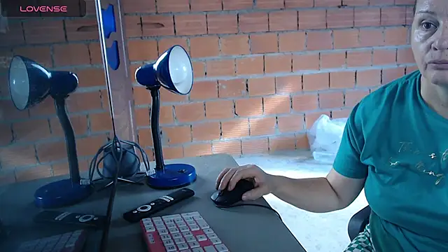 hairyglad69 online show from May 2026 12:57:01 PM