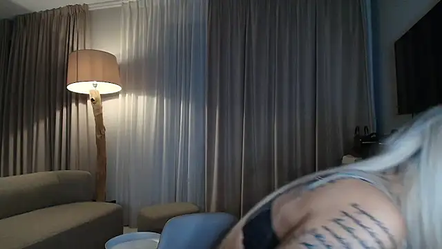 shayblonde online show from January 2026 08:59:01 PM