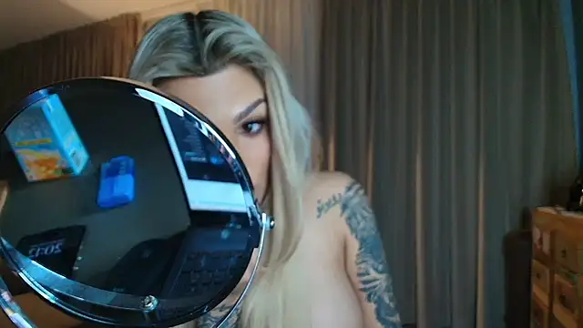 shayblonde online show from November 2025 07:14:02 PM