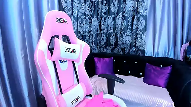 KamilaFoxy online show from March 2026 05:24:02 AM