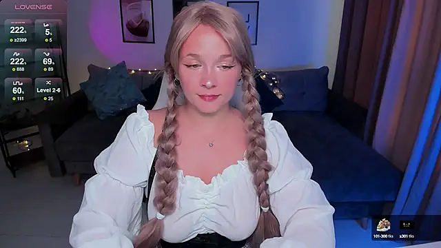 Snapshot of SherillBrill chatting on October 2025 03:15:01 PM SherillBrill online show from October 2025 03:15:01 PM