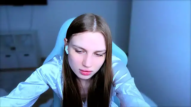 StellaLawless online show from March 2026 07:20:02 PM