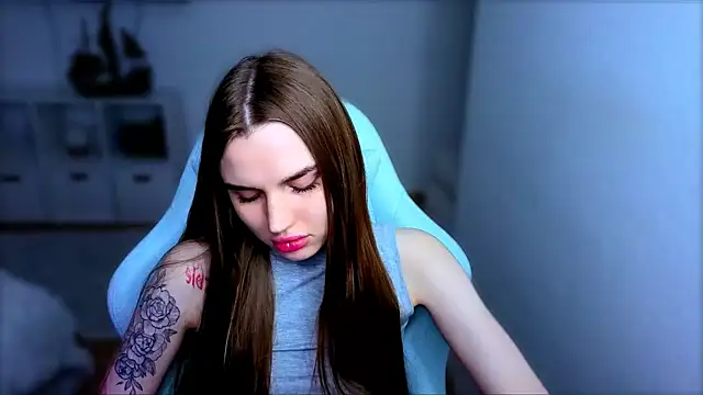 StellaLawless online show from November 2025 07:51:02 PM