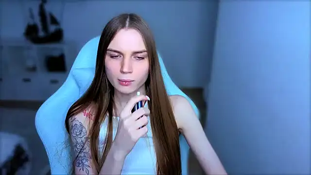 StellaLawless online show from October 2025 07:47:01 PM