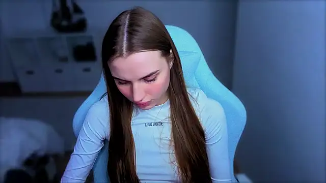 StellaLawless online show from October 2025 02:16:01 PM