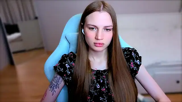 StellaLawless online show from May 2026 08:09:02 PM