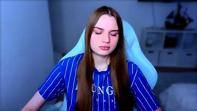 StellaLawless online show from December 2025 09:18:02 PM