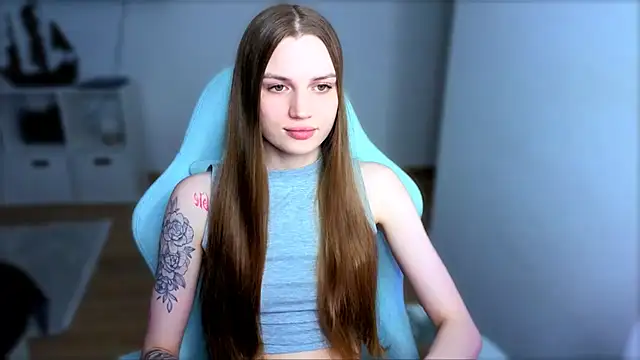 StellaLawless online show from March 2026 08:05:01 PM