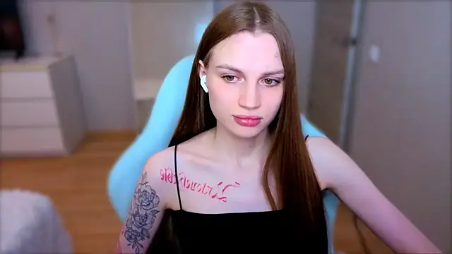 StellaLawless online show from May 2026 07:50:02 PM