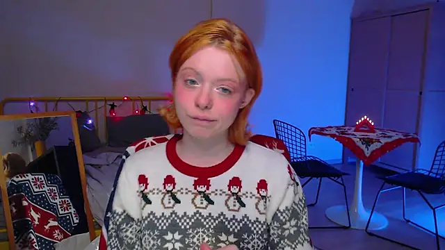 Snapshot of KatieMelone chatting on December 2024 07:21:02 PM KatieMelone online show from December 2024 07:21:02 PM
