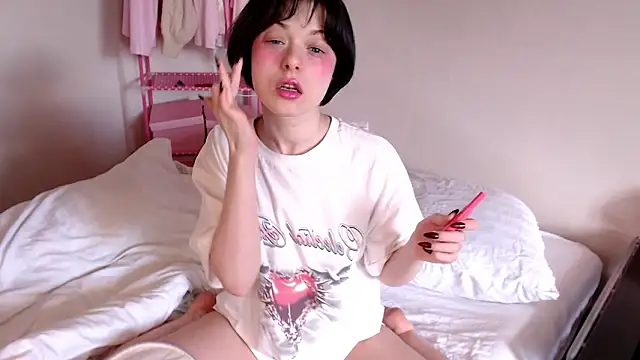 Snapshot of KatieMelone chatting on March 2026 10:34:01 AM KatieMelone online show from March 2026 10:34:01 AM