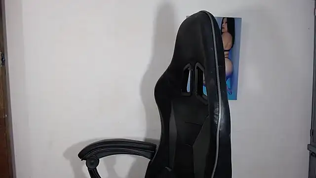 AmandaMarii online show from November 2025 07:24:02 PM