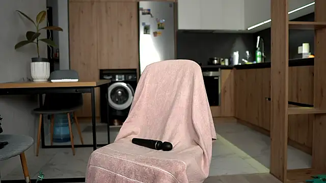 Nikita Karma online show from February 2026 03:41:01 PM