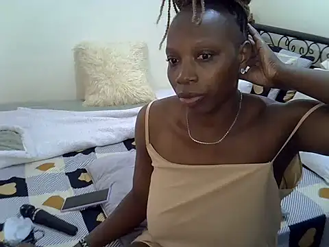 Snapshot of Sweet_Bear chatting on June 2026 04:56:01 AM Sweet Bear online show from June 2026 04:56:01 AM