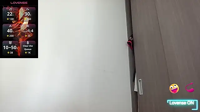 Snapshot of bob_petterson chatting on November 2025 06:11:02 PM bob petterson online show from November 2025 06:11:02 PM