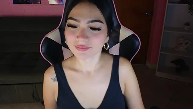 keity moon online show from May 2026 01:47:01 PM