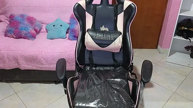 keity moon online show from March 2026 02:55:01 PM