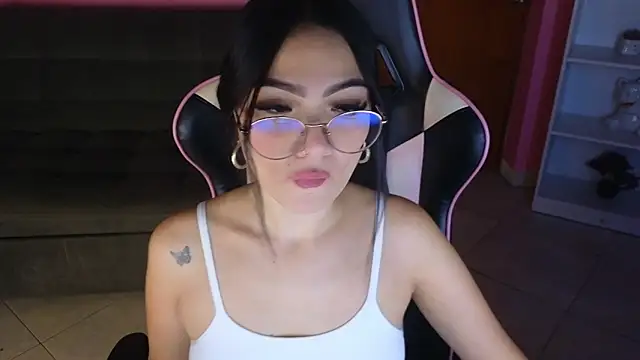 keity moon online show from May 2026 02:12:01 PM