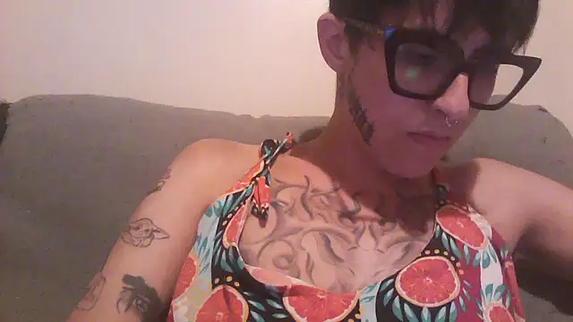 nickfxx online show from April 2026 10:38:01 PM