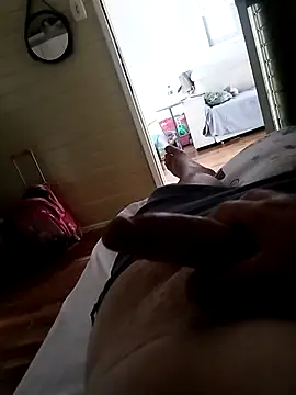 danielsafado222 online show from November 2025 06:40:02 PM