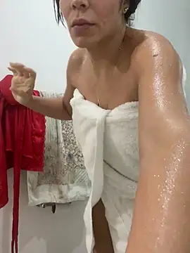 valecruz903 online show from February 2025 12:27:02 AM