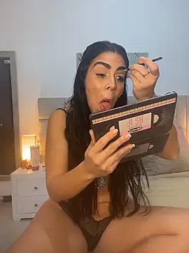 valecruz903 online show from October 2025 01:26:02 PM