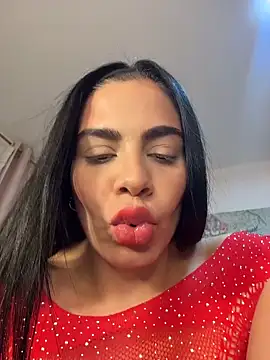 valecruz903 online show from February 2026 12:00:02 AM