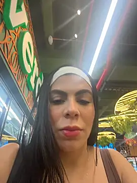 valecruz903 online show from November 2025 06:08:01 PM