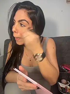 valecruz903 online show from November 2025 11:09:01 PM