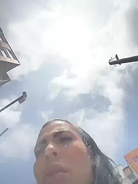 valecruz903 online show from October 2025 03:56:01 PM