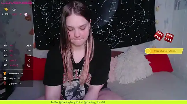 Snapshot of darling_tony chatting on March 2025 07:59:01 PM darling tony online show from March 2025 07:59:01 PM
