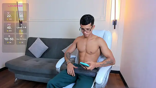 Paradise boy s online show from November 2025 09:09:02 PM