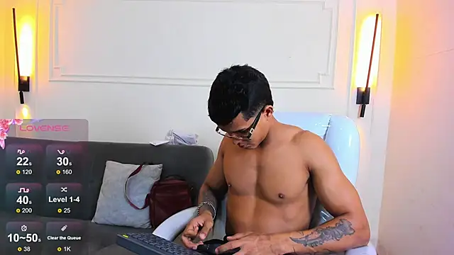 Paradise boy s online show from May 2026 02:23:02 PM