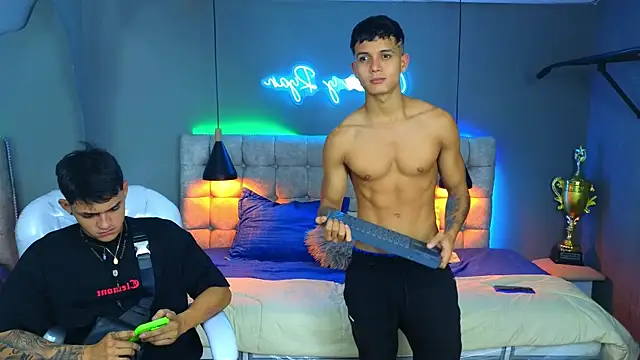 Paradise boy s online show from December 2024 11:43:02 PM