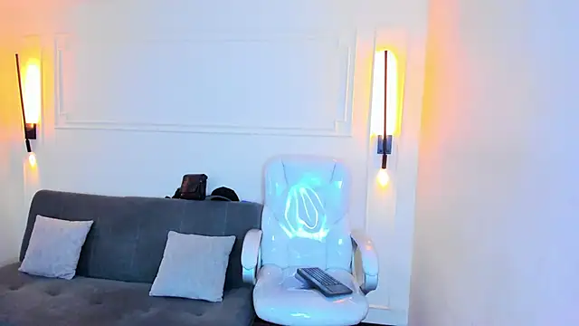 Paradise boy s online show from December 2025 07:06:01 PM