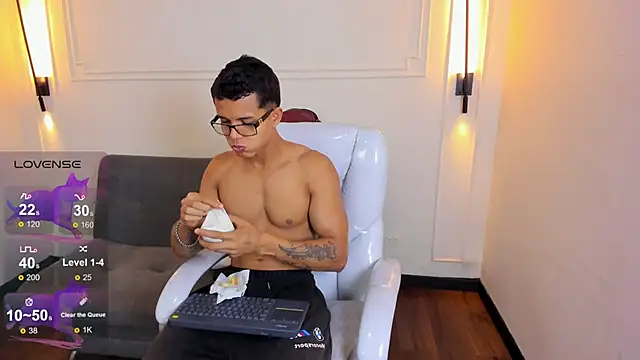 Paradise boy s online show from March 2026 02:32:01 PM