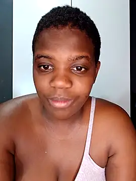 Bigchoccojugsxx online show from February 2026 09:56:02 PM