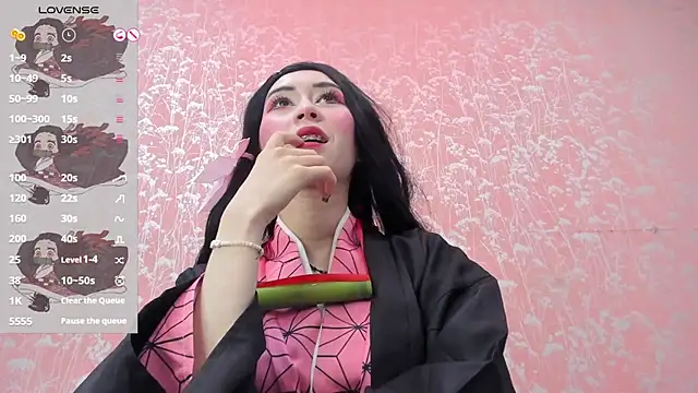 NEZUKO MITSURI online show from May 2026 01:06:01 PM