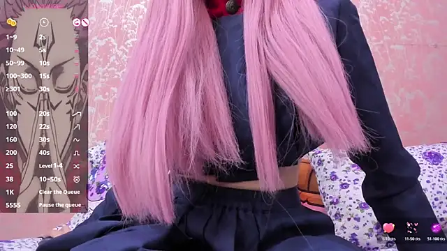 NEZUKO MITSURI online show from April 2026 05:15:01 PM