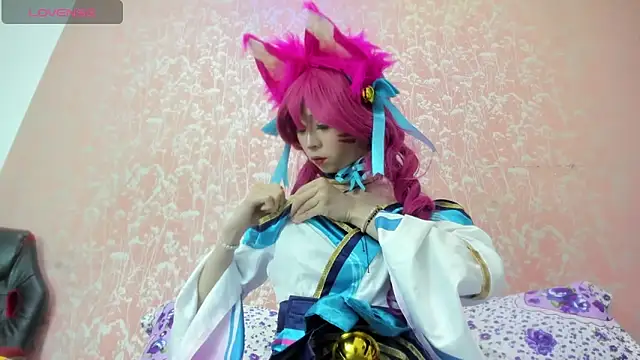 NEZUKO MITSURI online show from September 2025 06:58:02 PM